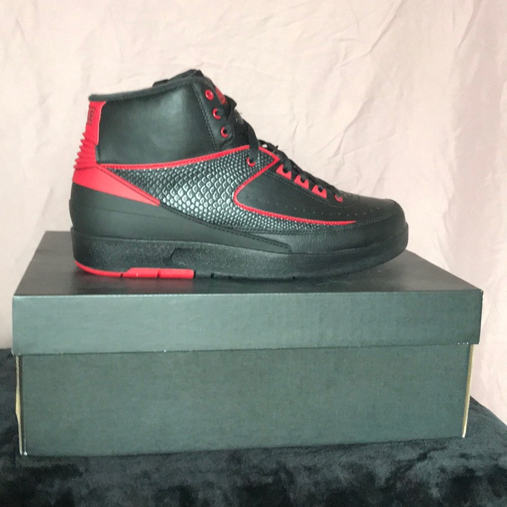 Air Jordan 2 Retro Alternate 87